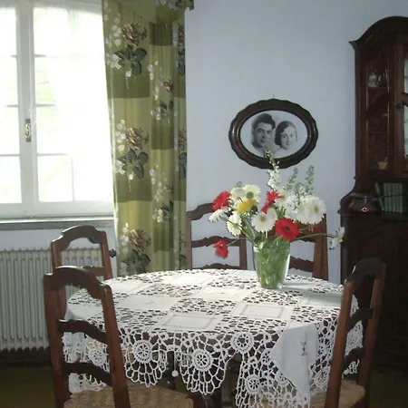 Vaemenia Bed and Breakfast *